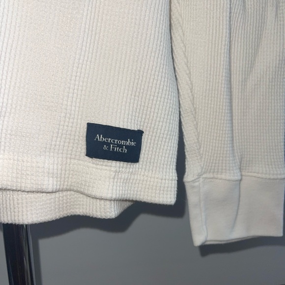Abercrombie and Fitch Men’s Thermal - Picture 3 of 4
